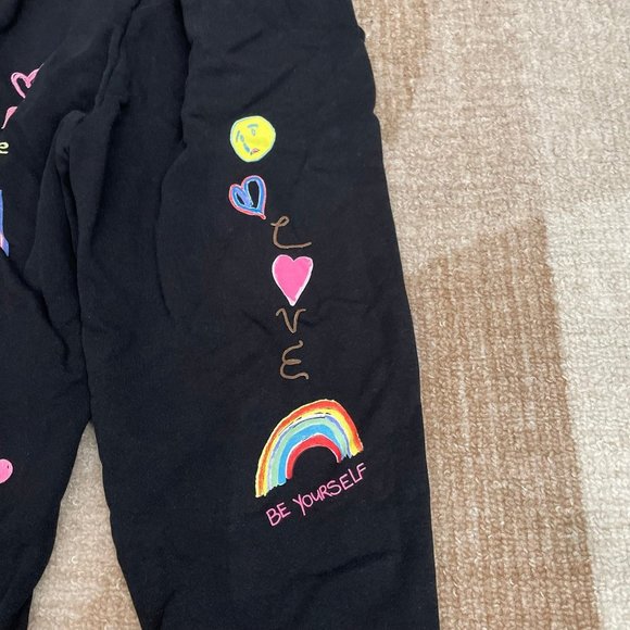 KIDS WORLDWIDE SSENSE Exclusive Kids Black All Over Love Print Sweatpants Sz M - Picture 5 of 7